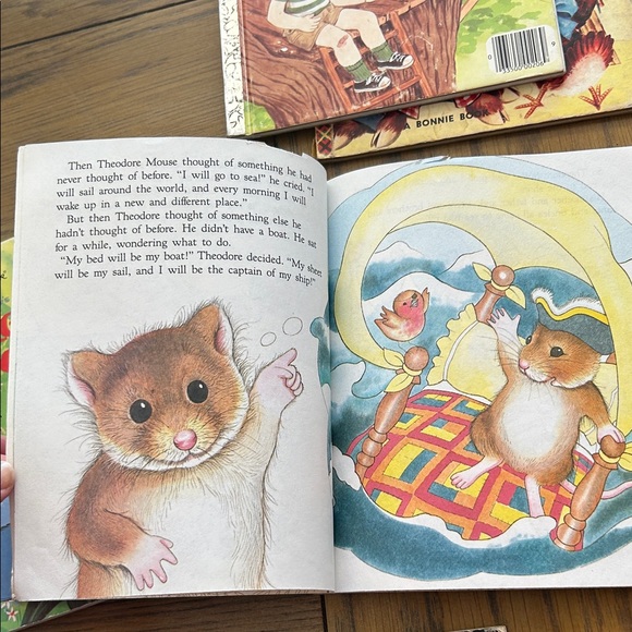 Little Golden Books bundle Collection - Picture 11 of 13